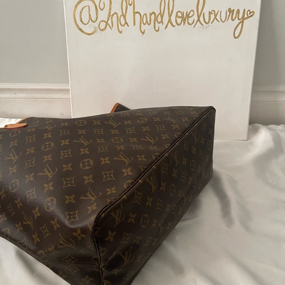 AUTHENTIC LOUIS VUITTON MONOGRAM NEVER FULL GM WITH DUST BAG - Picture 4 of 12